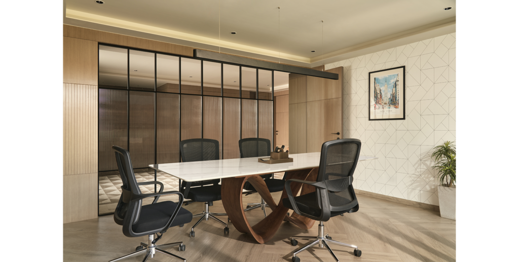 Ekdanta Constructions